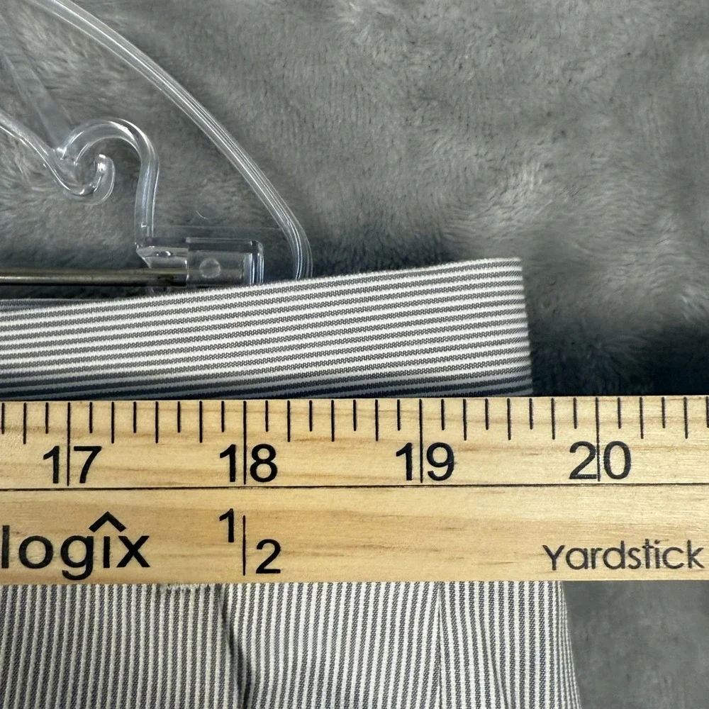 Express Photographer Slim Fit Straight Leg Seersucker Pants 36x30 Gray‎ White